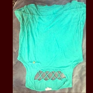 Crop top